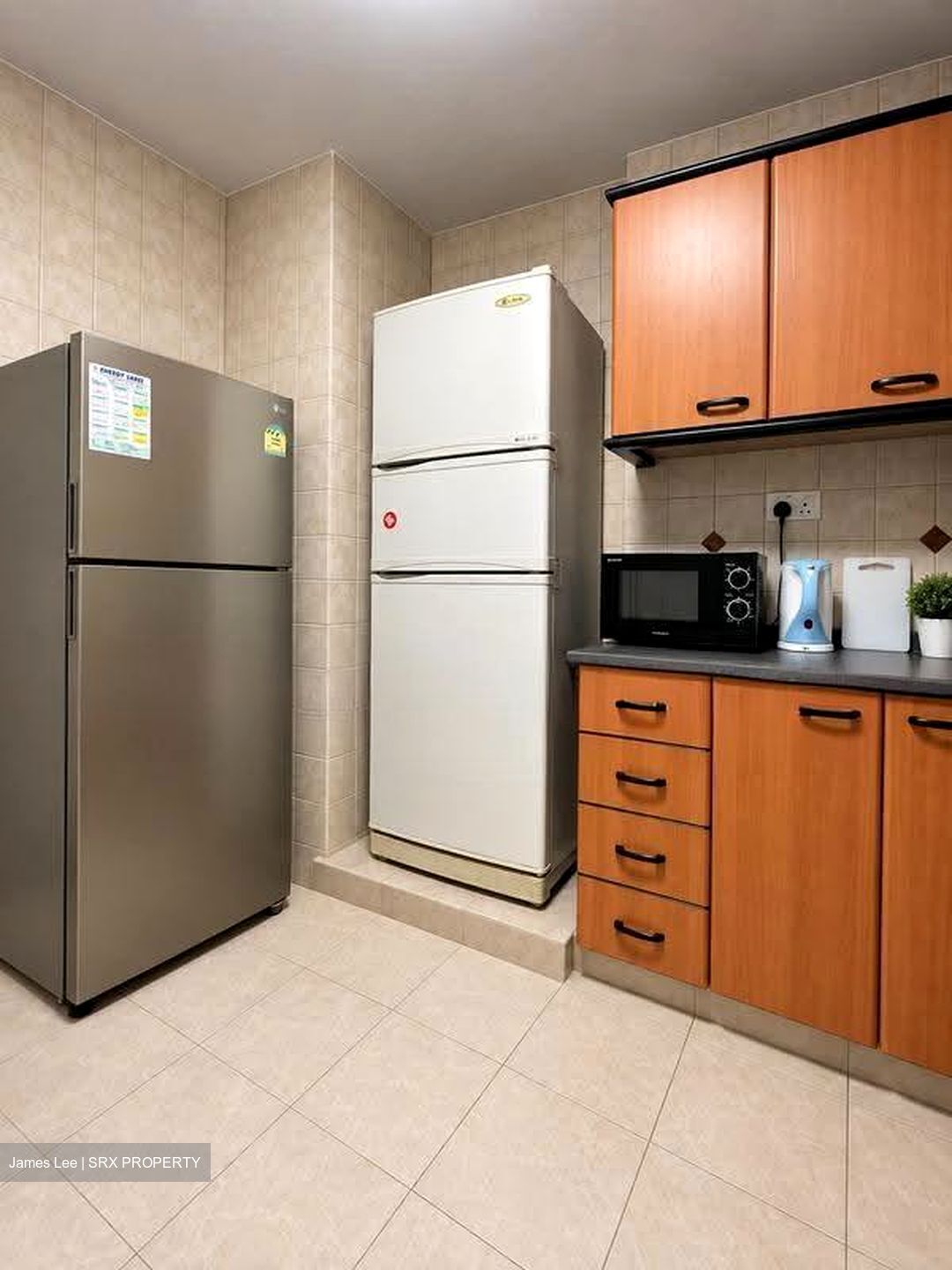 Simsville (D14), Condominium #627191661
